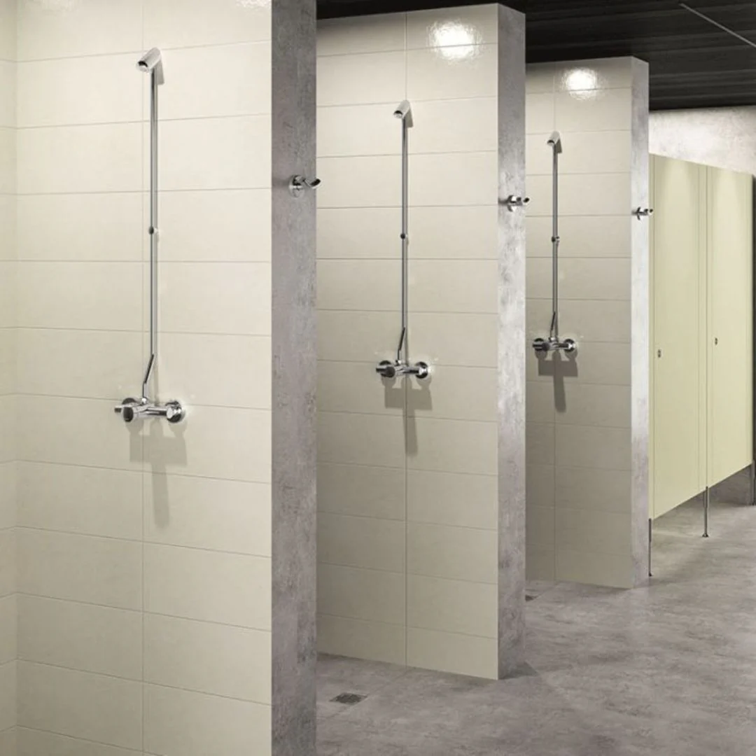 794450 DELABIE TEMPOMIX 3 Time Flow Shower Kit - Image 2